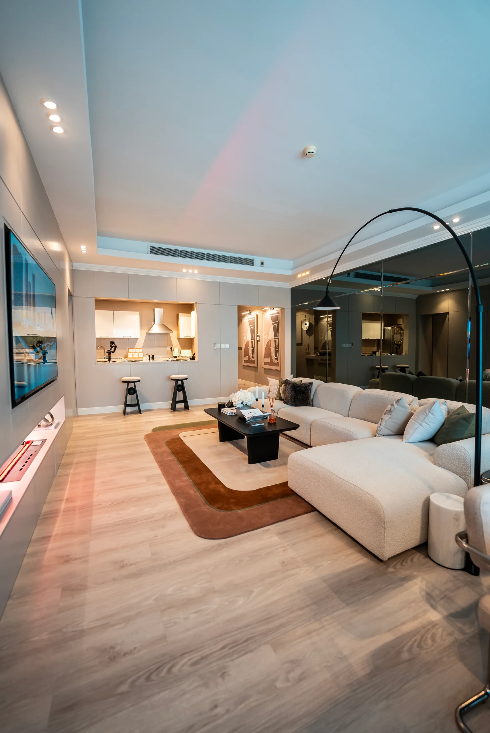 Daphne Apartment 26