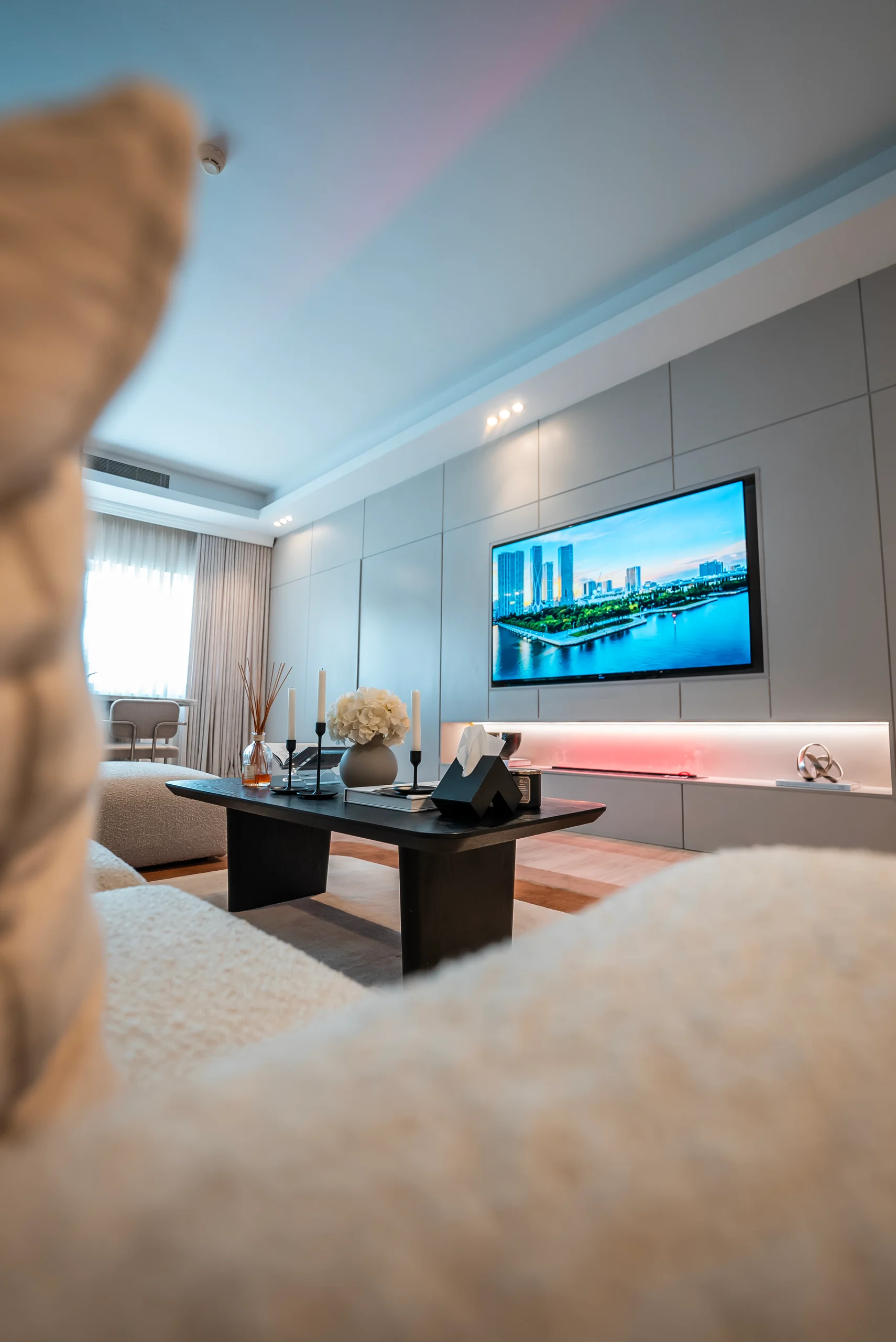 Daphne Apartment 27
